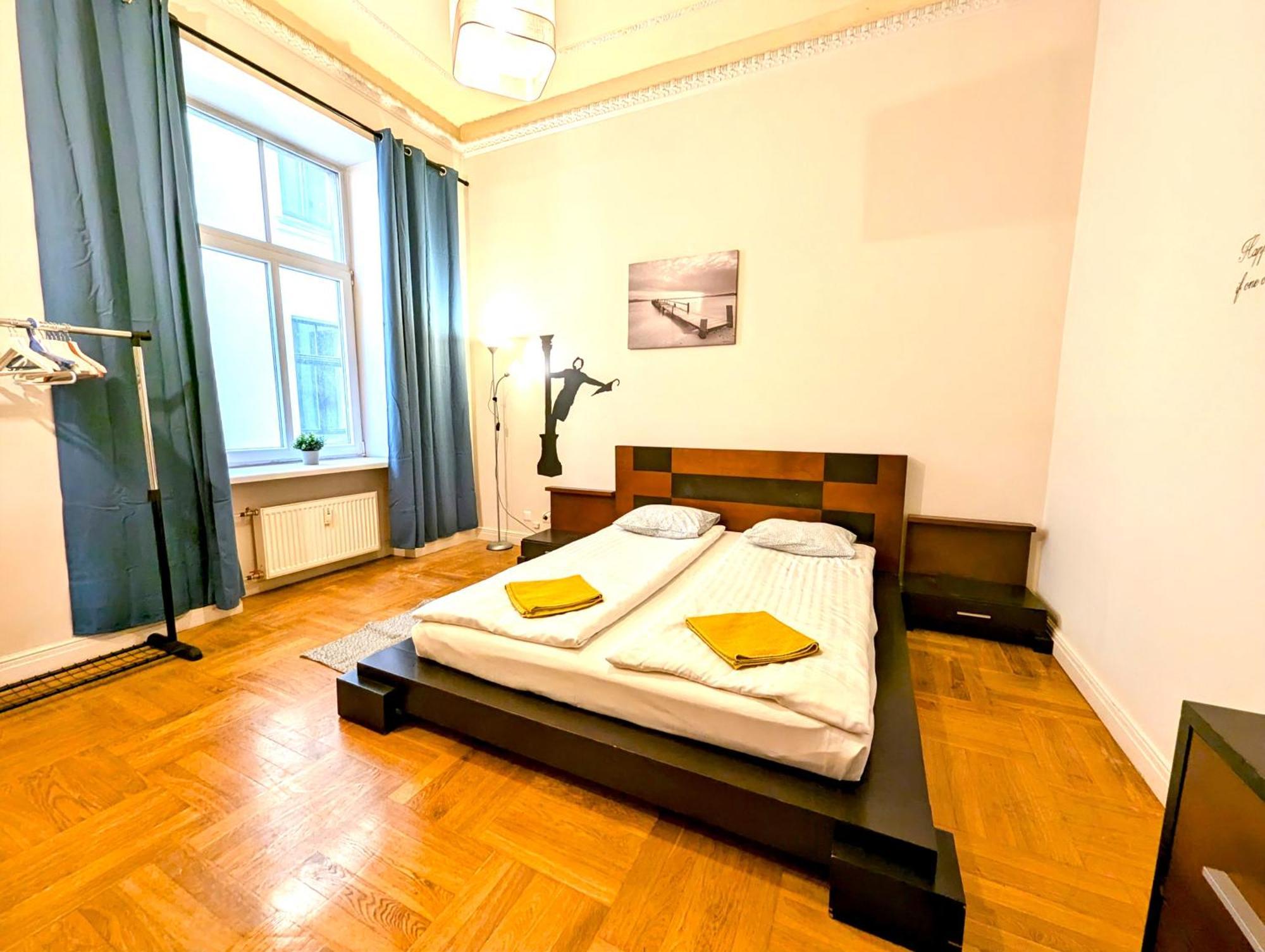 Căn hộ Dzirnavu Center Riga
